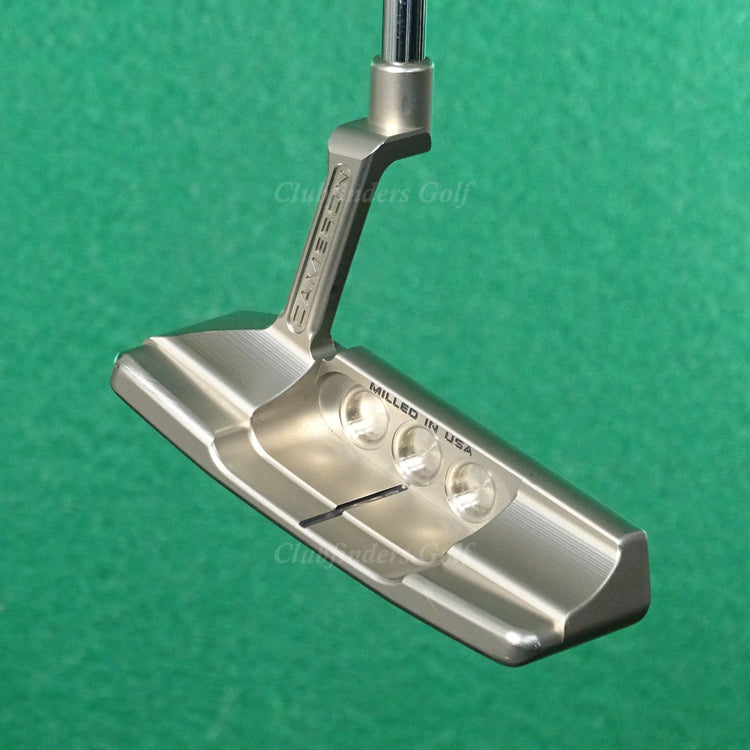 Scotty Cameron 2024 Super Select Squareback 2 Long Design 38.25" Putter w/ HC