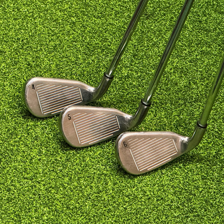Callaway Big Bertha 2004 4-AW Iron Set Big Bertha Constant Wt. Steel Uniflex
