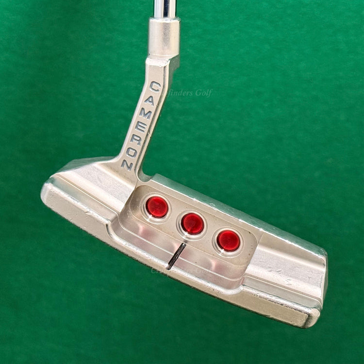 Scotty Cameron Select Newport 2 34" Plumbers-Neck Blade Putter