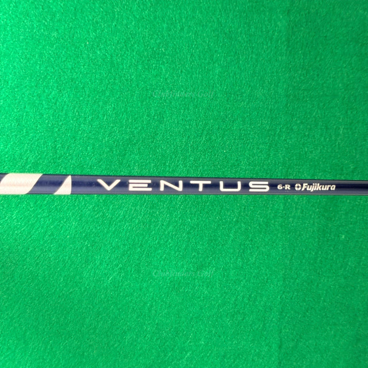TaylorMade SIM 2 MAX Rescue 22° 4 Hybrid Ventus Blue 6-R Regular