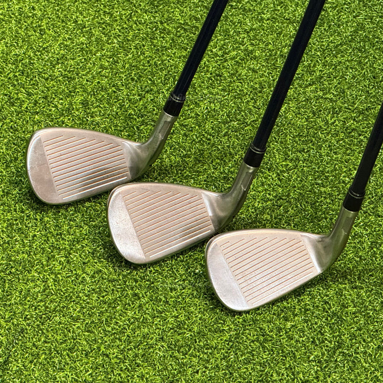 TaylorMade SIM 2 MAX 5-AW Iron Set Fujikura Ventus Blue 5-A Graphite Seniors