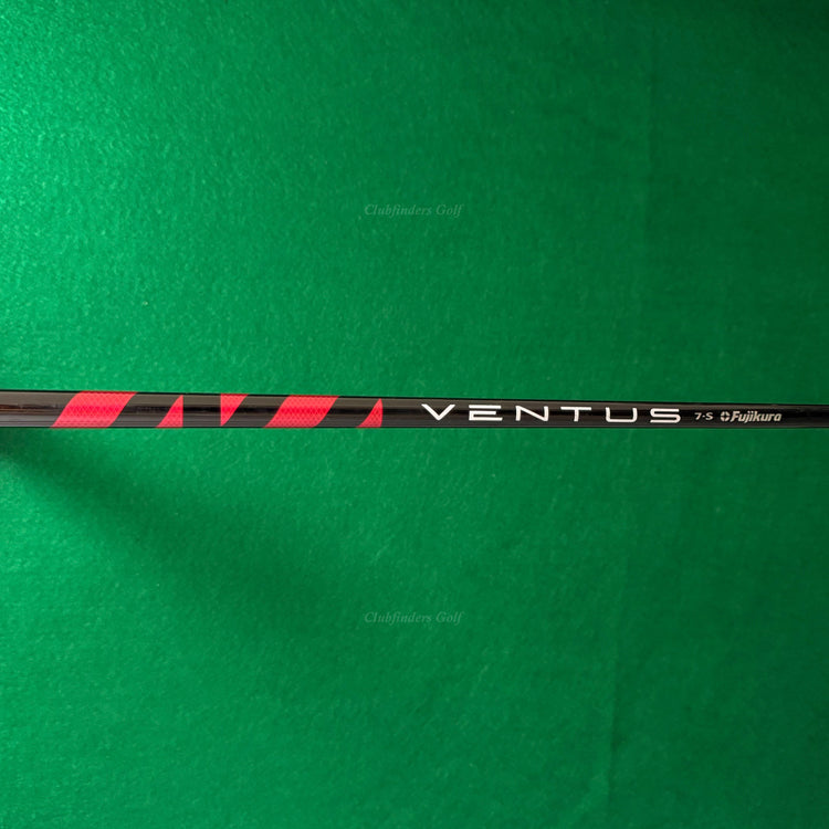 TaylorMade Stealth Rescue 22° 4 Hybrid Ventus Red 7-S Graphite Stiff w/HC