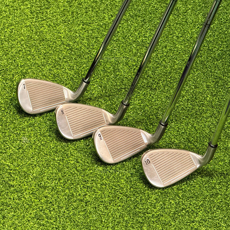 Callaway Big Bertha 2002 4-AW Iron Set Big Bertha Constant Weight Steel Uniflex