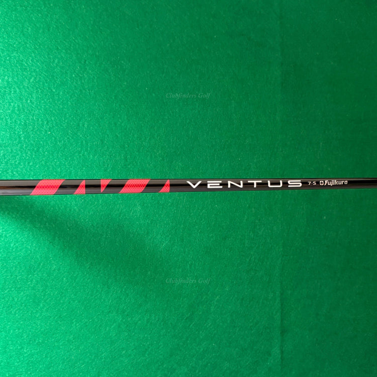 Callaway Rogue ST MAX OS LITE 7 Hybrid Fujikura Ventus Red 7-S Graphite Stiff