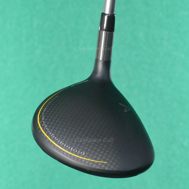 Callaway Rogue ST MAX D Fairway 19° 5 Wood Fujikura Graphite Stiff w/ HC