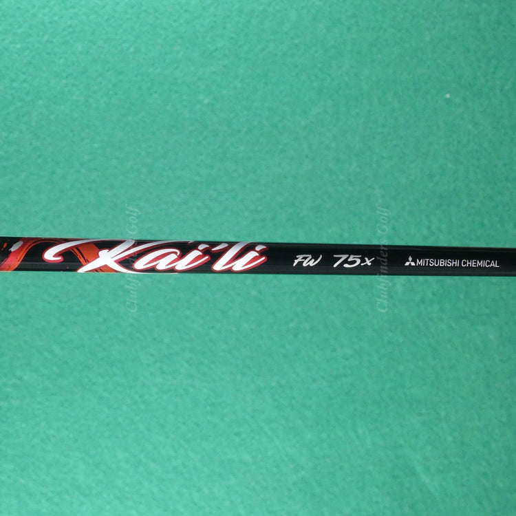 Callaway Rogue ST MAX D Fairway 19° 5 Wood Kai'li FW Graphite Extra Stiff w/ HC