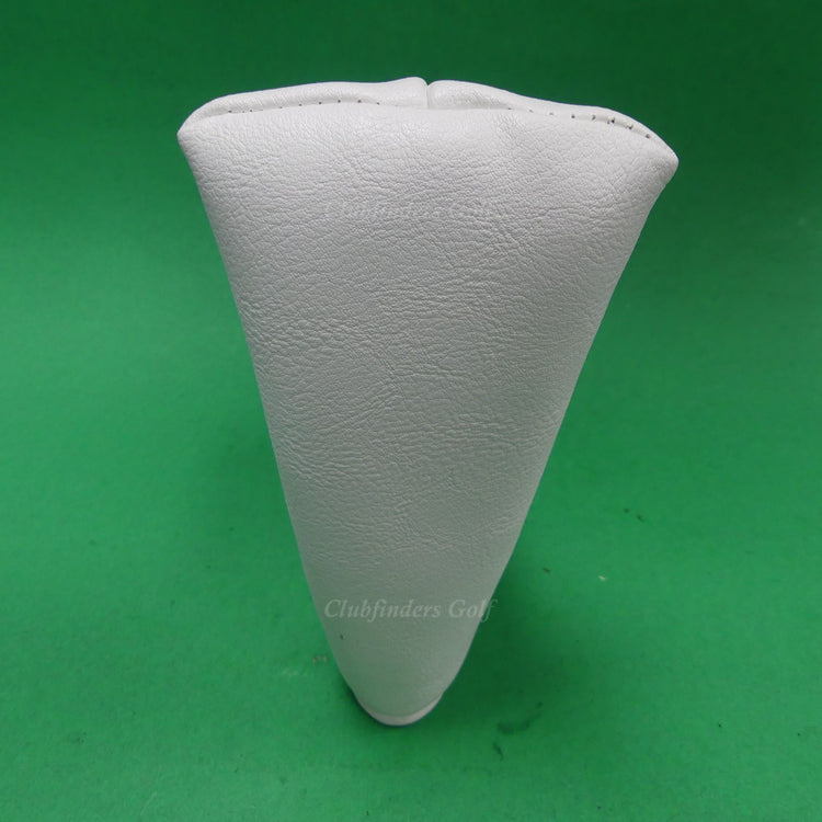 NEW Clubfinders Unbranded USA Flag White Magnetic Closure Blade Putter Headcover