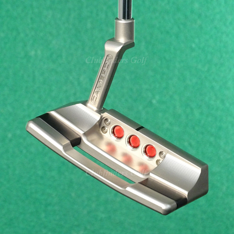 Scotty Cameron Studio Style '25 Squareback 2 35.5" Plumber's Putter Titleist