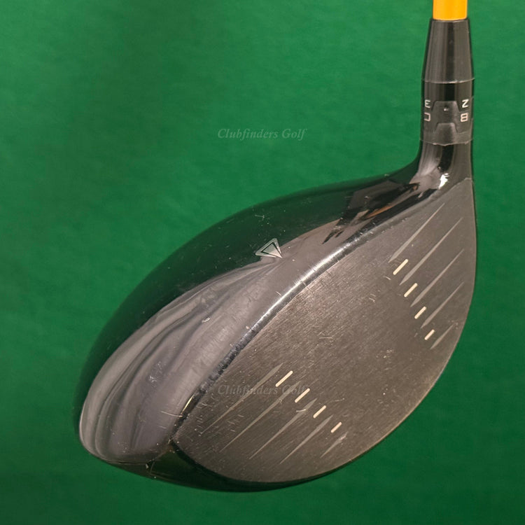 Titleist TS2 9.5° Driver UST ProForce V2 66g Graphite Extra Stiff *Dent*