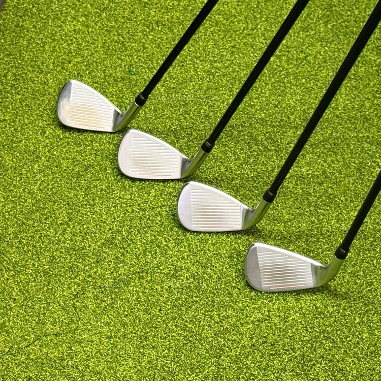 Cobra AMP 4-GW Iron Set Cobra Amp 65-R Graphite Regular
