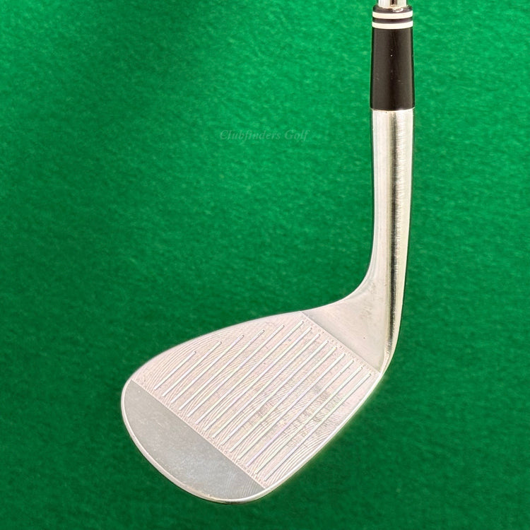 Cleveland 588 RTX Rotex 2.0 Chrome 58-10 58° Lob Wedge Dynamic Gold Wedge Flex