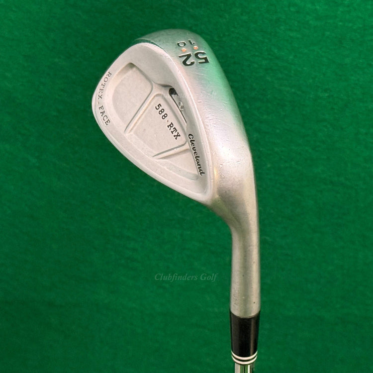 Cleveland 588 RTX Rotex Face Chrome 52-10 52° Gap Wedge Dynamic Gold Wedge Flex